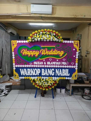 Papan Bunga di Kwadungan Gunung Kledung