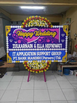 Papan Bunga di Kwadungan Gunung Kledung